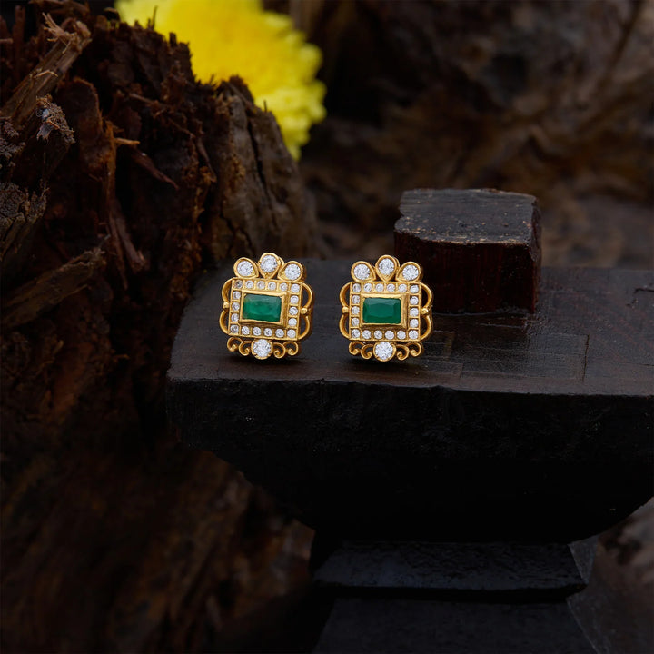 Pure 92.5 Gold Polish Hari Aakar Studs