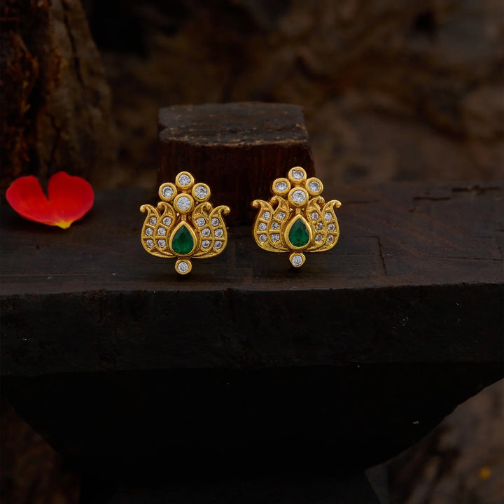 Pure 92.5 Tamalika Twinkle Studs