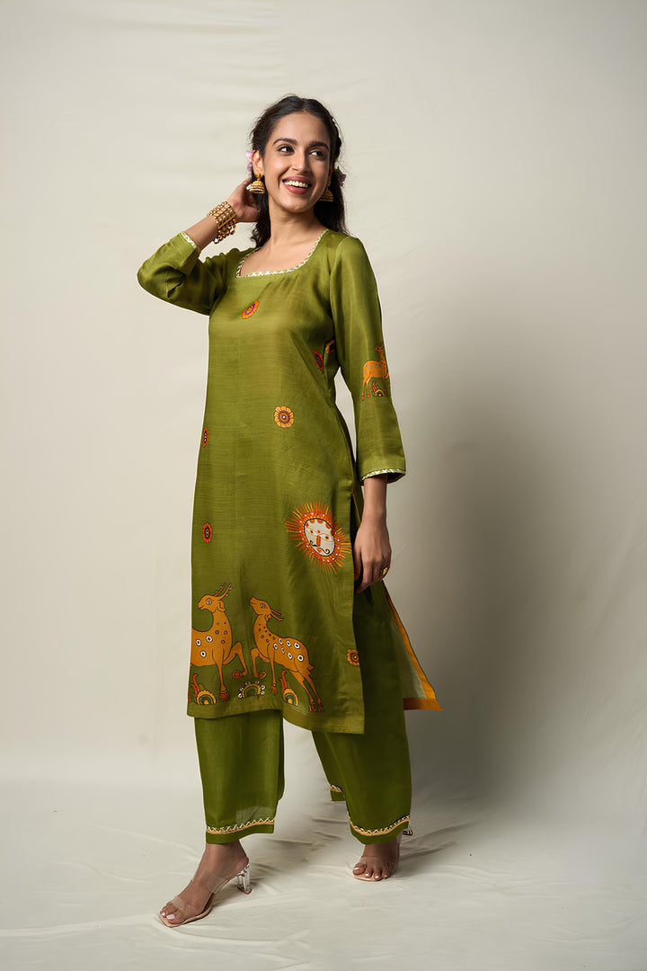VANA MRIGA GREEN KURTA + PALAZZO SET ( SET OF 2 ) | SHOBITAM