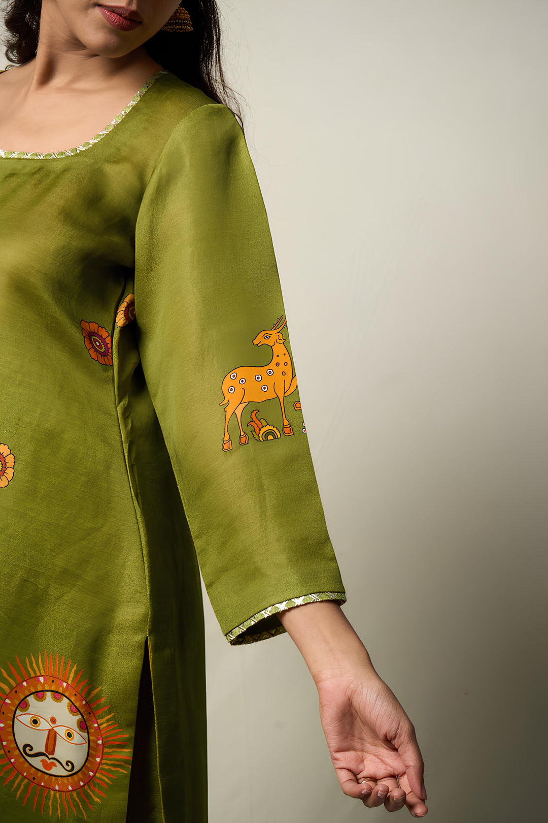 VANA MRIGA GREEN KURTA + PALAZZO SET ( SET OF 2 ) | SHOBITAM
