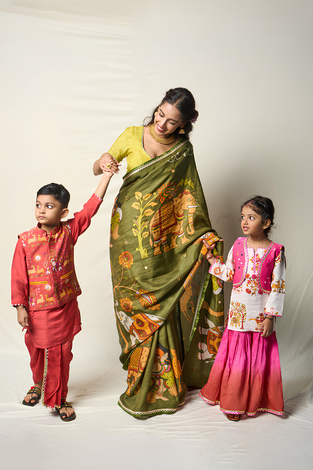 VAN KATHA PINK SHARARA SET (set of 3) | SHOBITAM