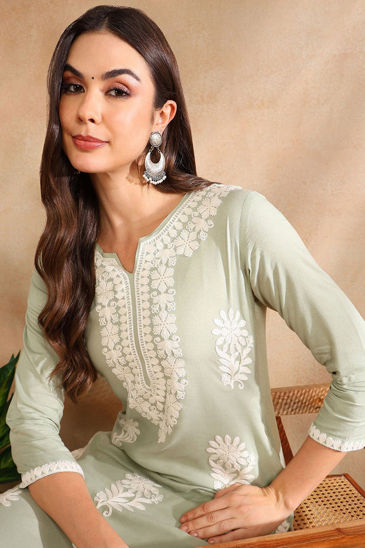 Green Viscose Rayon Solid Embroidered Chikankari Straight Kurta | SHOBITAM