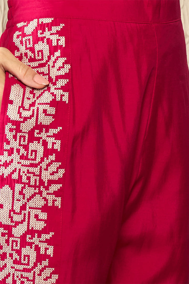 Pink Silk Blend Solid Embroidered Regular Coord Sets | SHOBITAM