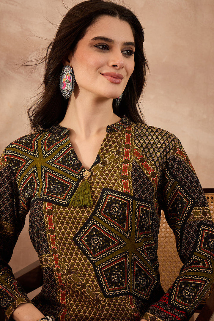 Green Viscose Rayon Printed Straight Coord Sets | SHOBITAM