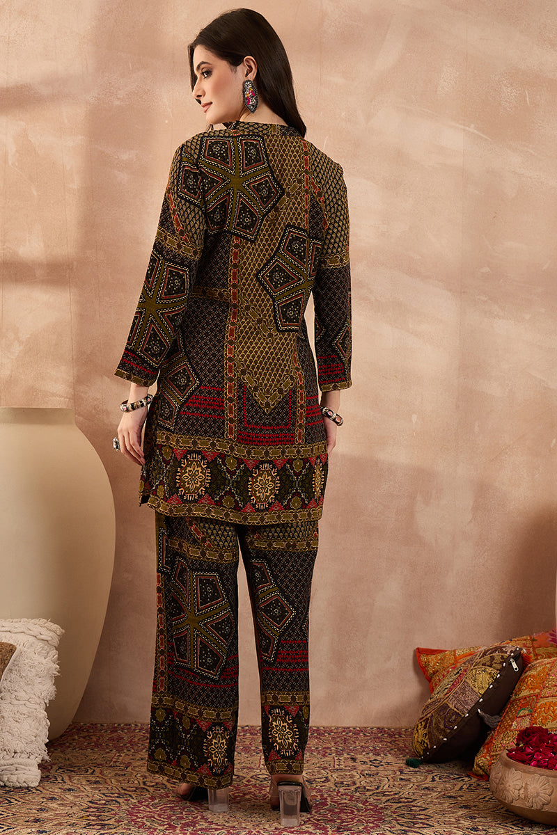 Green Viscose Rayon Printed Straight Coord Sets | SHOBITAM