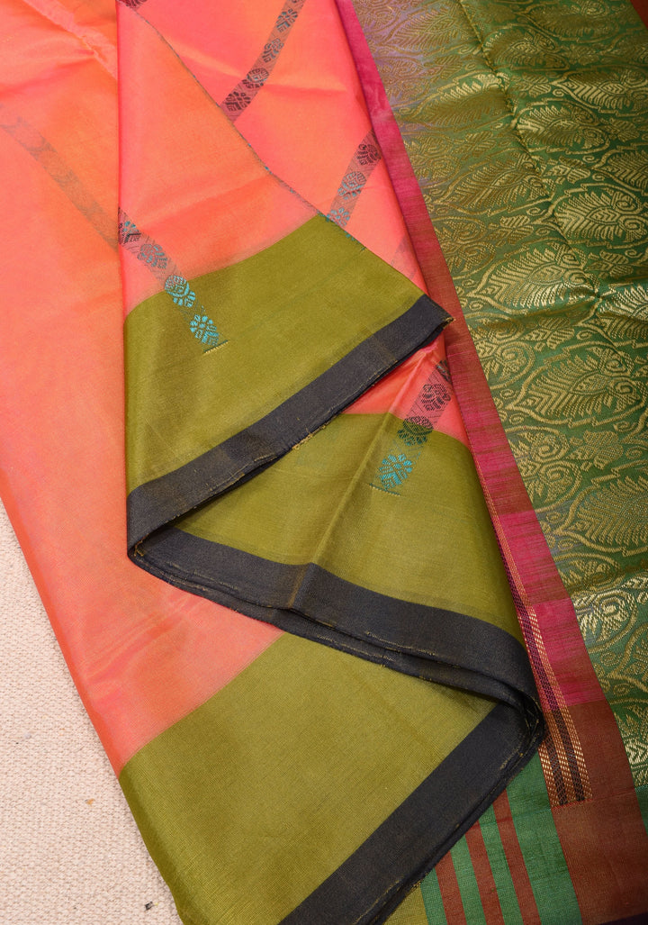Vegan Silk Handloom Saree in Peach Dual Tone with Green Contrast, No Blouse piece