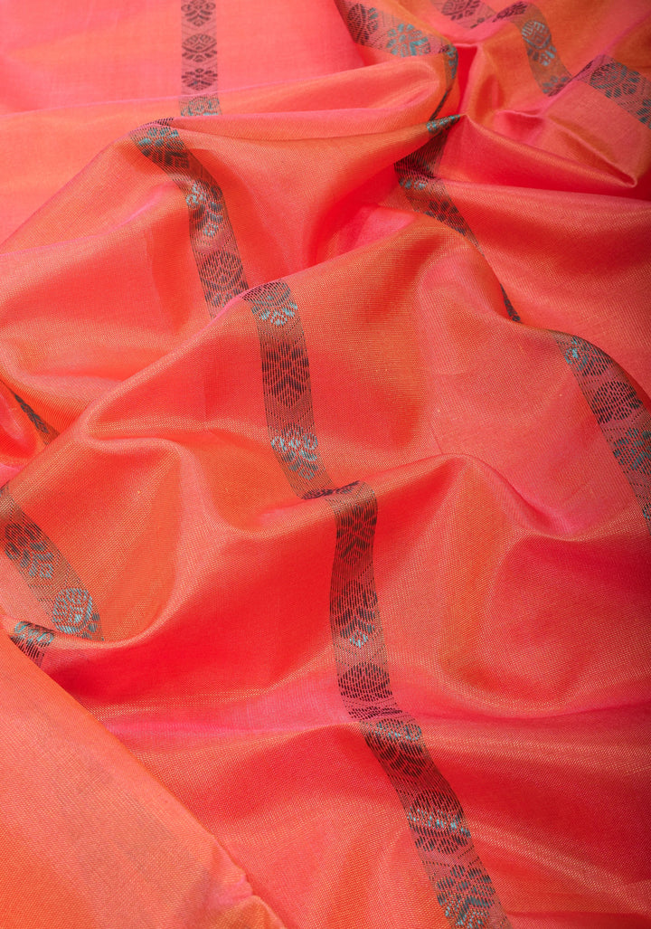 Vegan Silk Handloom Saree in Peach Dual Tone with Green Contrast, No Blouse piece