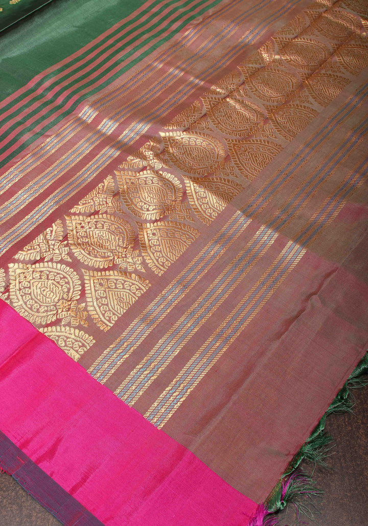 Elegant Green Vegan Handloom Saree with Dual-Tone Border and Resham Work, no Blouse piece
