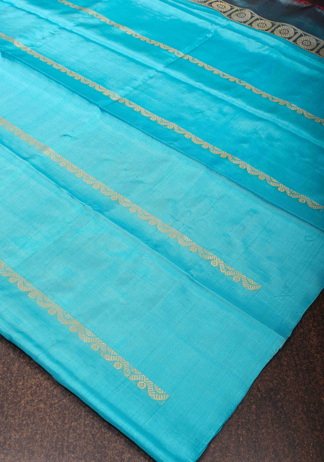 Vegan Silk Handloom Saree in Light Blue with black contrast pallu , No Blouse piece