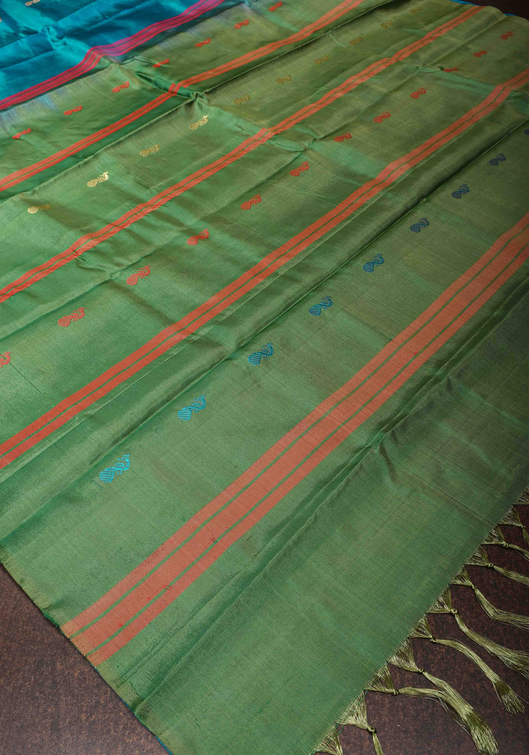 Vegan Silk Handloom Saree in peacock blue with Green Contrast, No Blouse piece