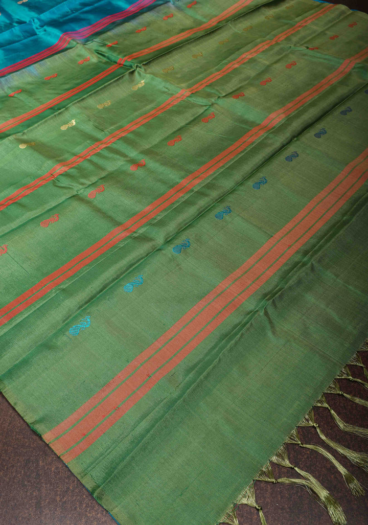 Vegan Silk Handloom Saree in peacock blue with Green Contrast, No Blouse piece