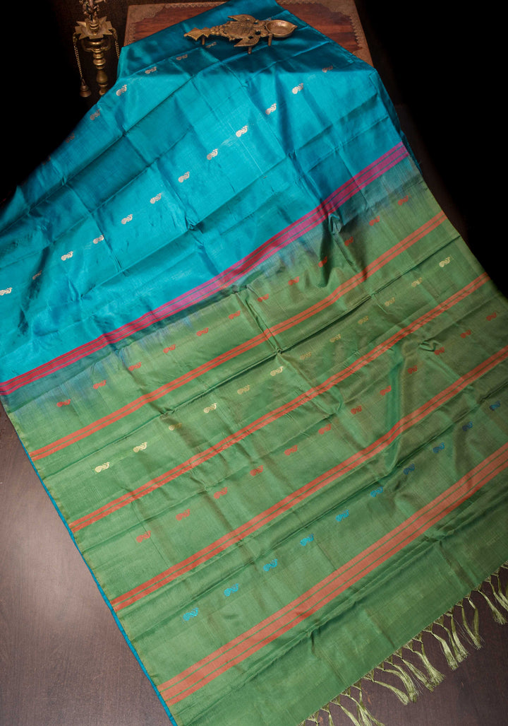 Vegan Silk Handloom Saree in peacock blue with Green Contrast, No Blouse piece