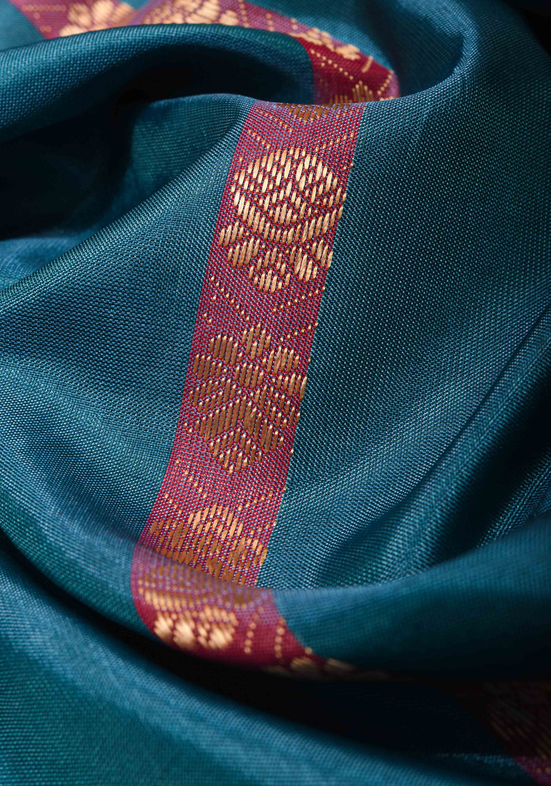 Vegan Silk Handloom Saree in Blue with Resham Buttas and Contrast Pallu , No Blouse piece