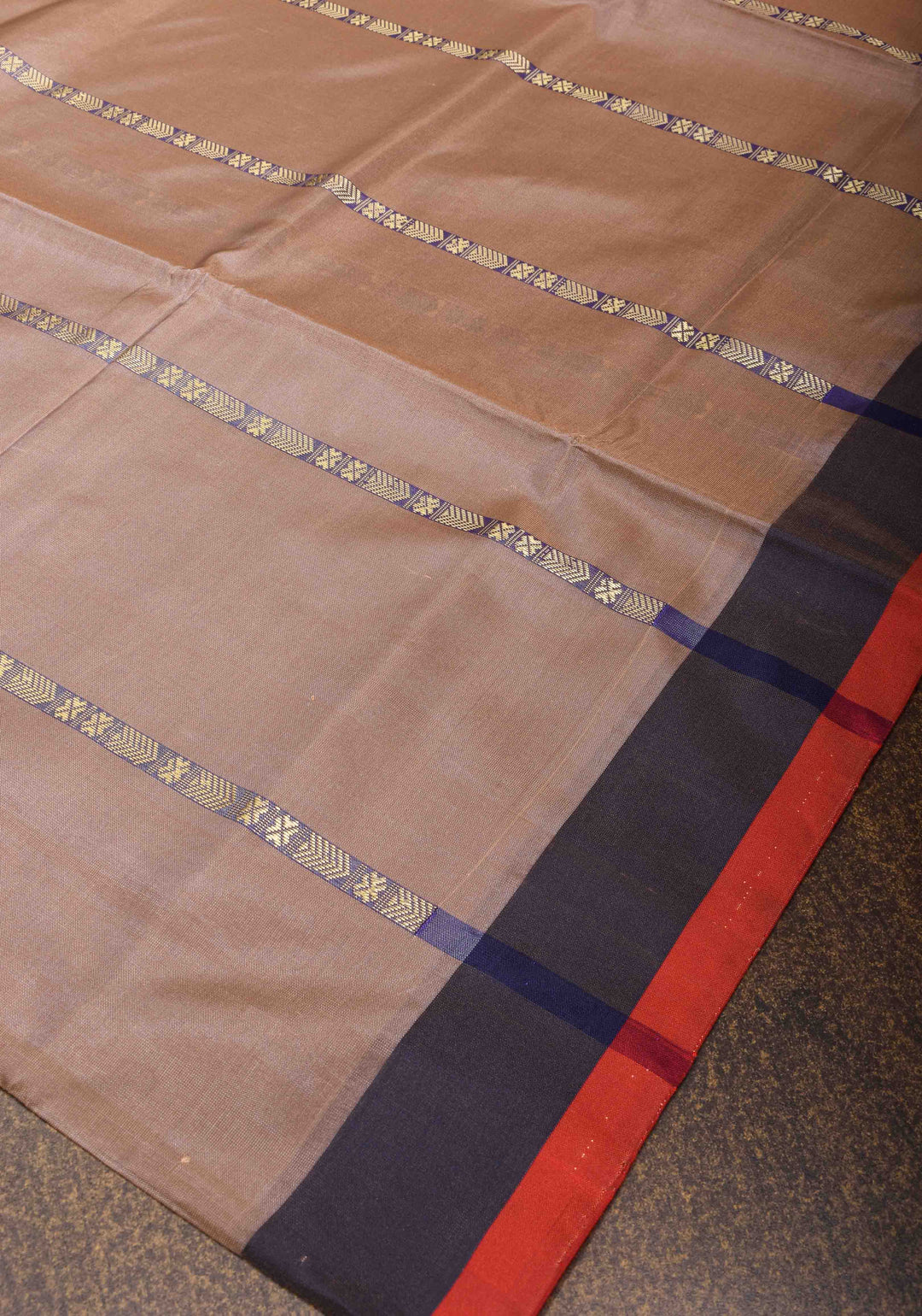 Vegan Silk Handloom Saree in Rosy Brown with Resham Buttas and Contrast Pallu, No Blouse piece