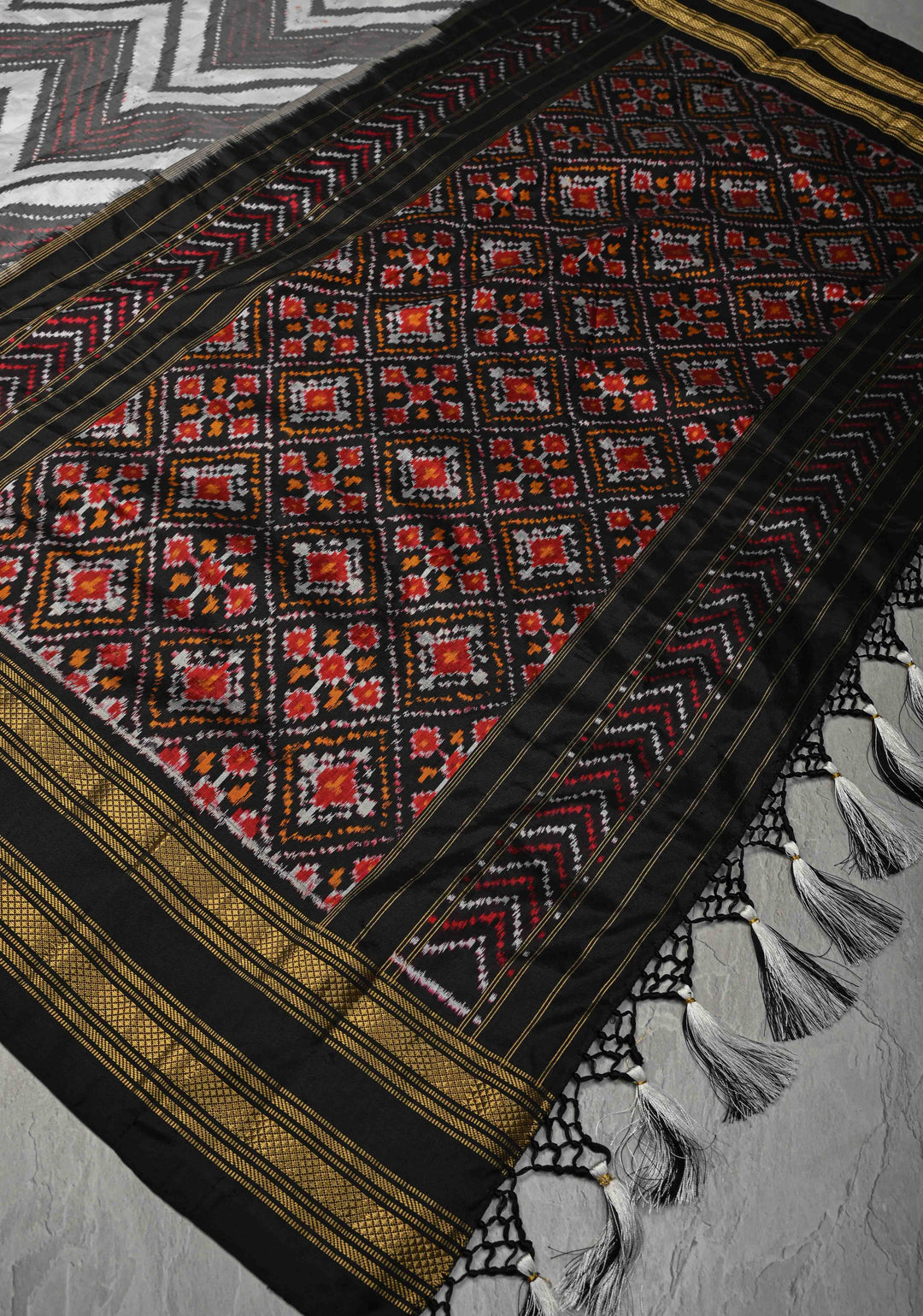 White-Gray Pochampally Ikkat Pure Silk Saree with Chevron Pattern and Rettaipet Border  | SILK MARK CERTIFIED
