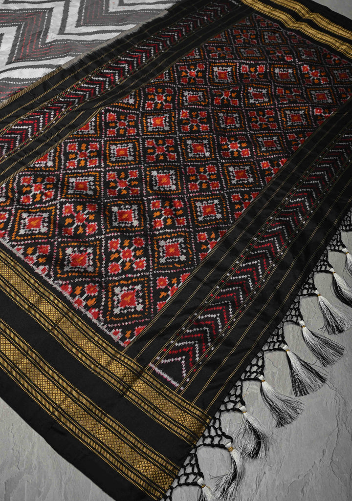 White-Gray Pochampally Ikkat Pure Silk Saree with Chevron Pattern and Rettaipet Border  | SILK MARK CERTIFIED