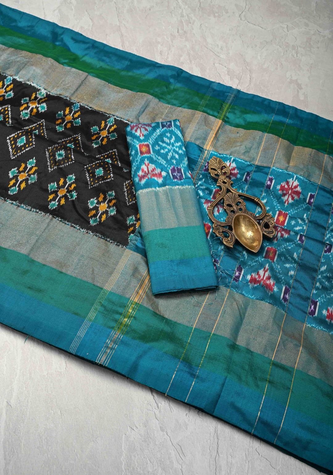 Black Pochampally Ikkat Pure Silk Saree with Brocade and Contrast Zari Border | SILK MARK CERTIFIED