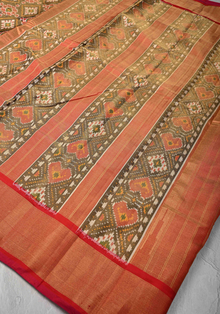 Green Pochampally Ikkat Pure Tissue Silk Saree Geometric Motifs with Tissue Border | SILK MARK CERTIFIED