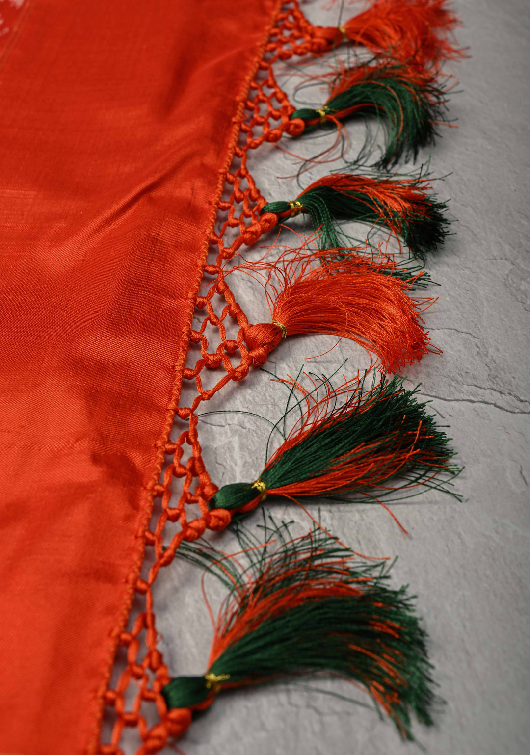 Dark Green Pochampally Ikkat Pure Silk Saree with Ikkat weave and Contrast Paithani Style Border | SILK MARK CERTIFIED