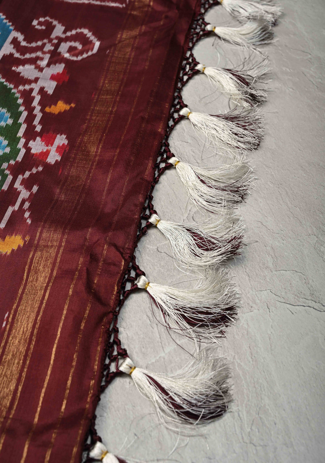 Off White Pochampally Ikkat Pure Silk Saree with Peacock Motifs and Contrast Zari Border | SILK MARK CERTIFIED