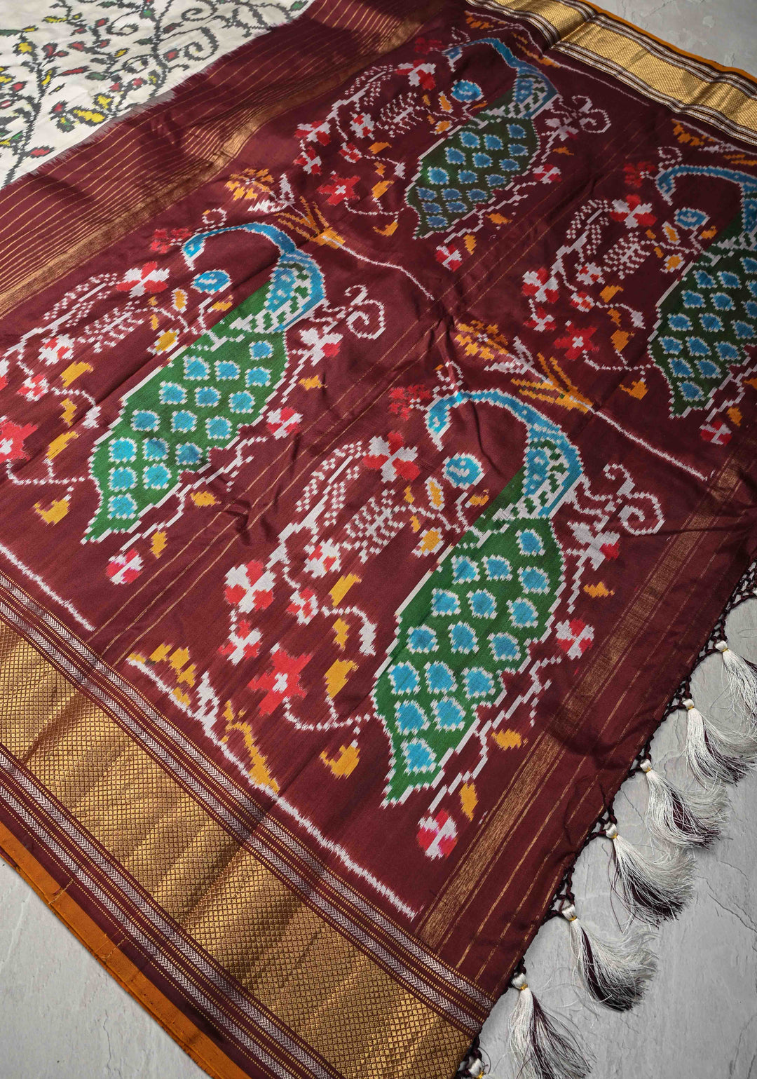 Off White Pochampally Ikkat Pure Silk Saree with Peacock Motifs and Contrast Zari Border | SILK MARK CERTIFIED