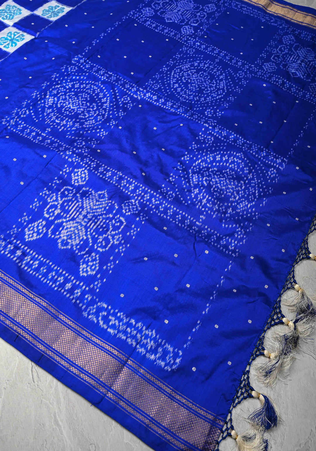 Blue and white Pochampally Ikkat Pure Silk Saree Geometric Brocade and Contrast Zari  Border | SILK MARK CERTIFIED