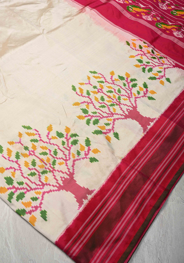 Off White Pochampally  Pure Silk Saree with Ikkat Tree motifs Contrast Border | SILK MARK CERTIFIED