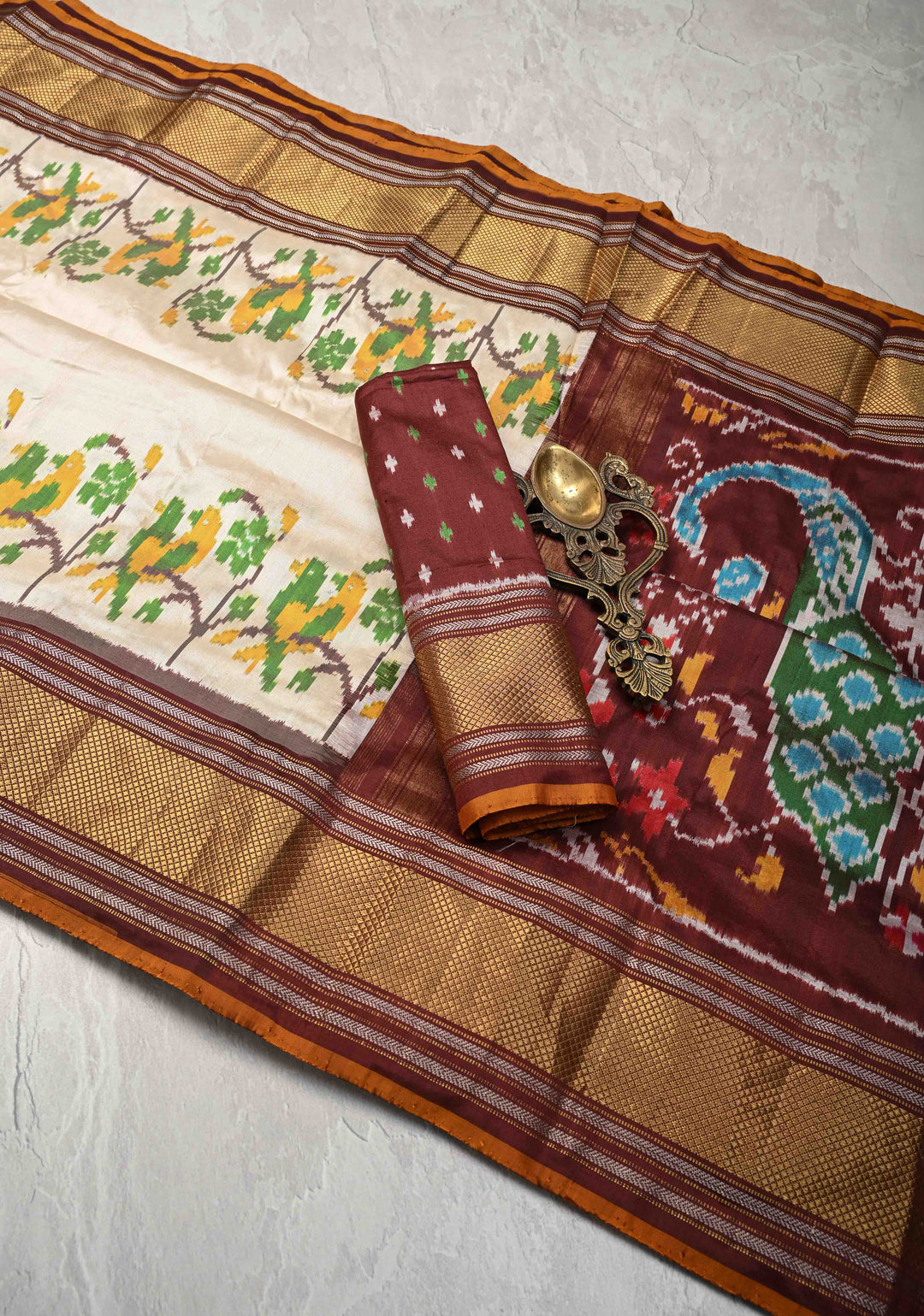 Beige Pochampally Ikkat Pure Silk Saree with Parrot Panel and Zari Border | SILK MARK CERTIFIED