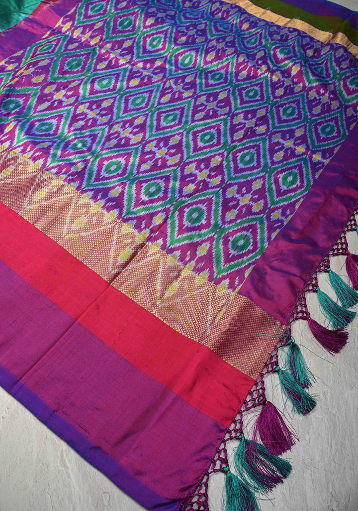 Rama Green Pochampally Ikkat Pure Silk Saree with Ganga Jamuna Panel Border | SILK MARK CERTIFIED