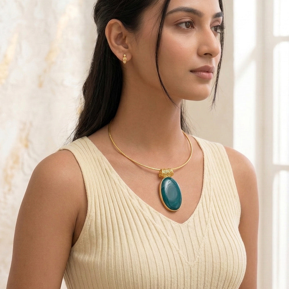 Green Lace Agate Gemstone Pendant Necklace | SHOBITAM