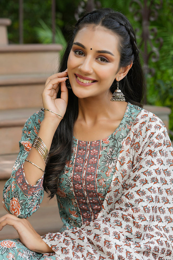 Green Cotton Straight Suit Set | SHOBITAM