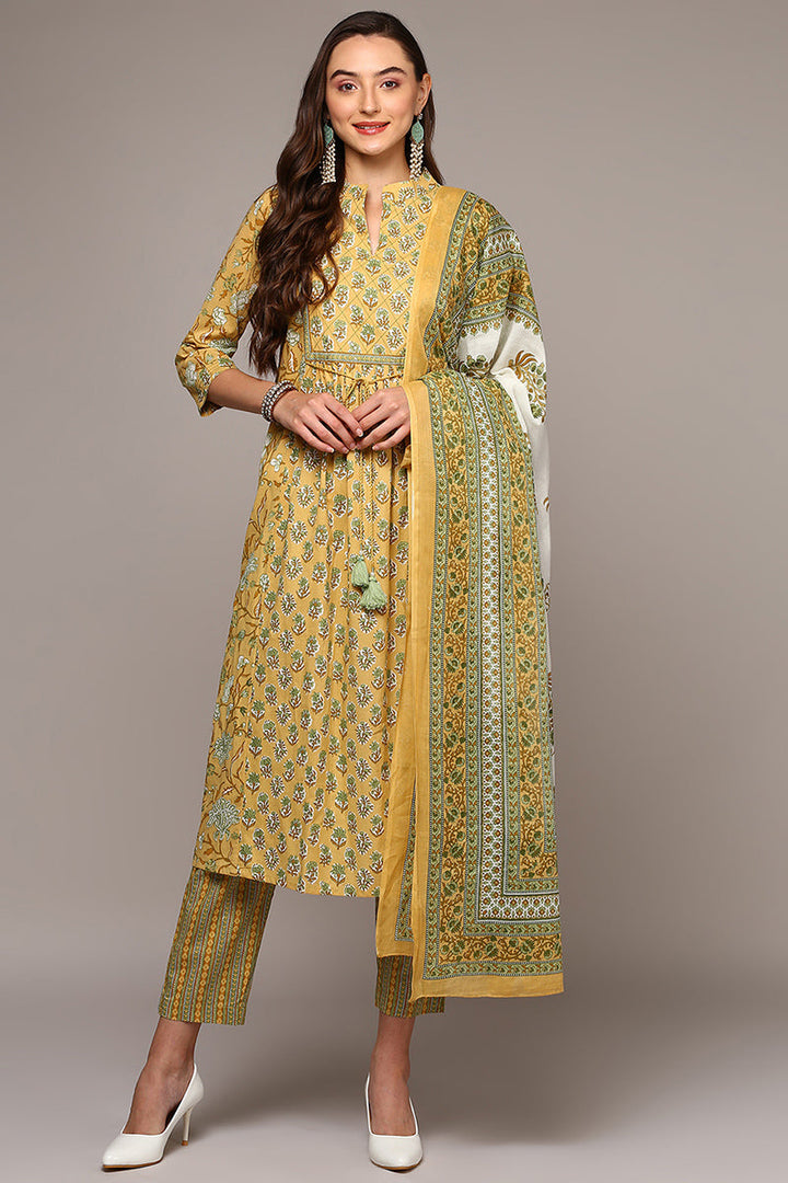 Yellow Pure Cotton Printed Flared Suit Set | SHOBITAM