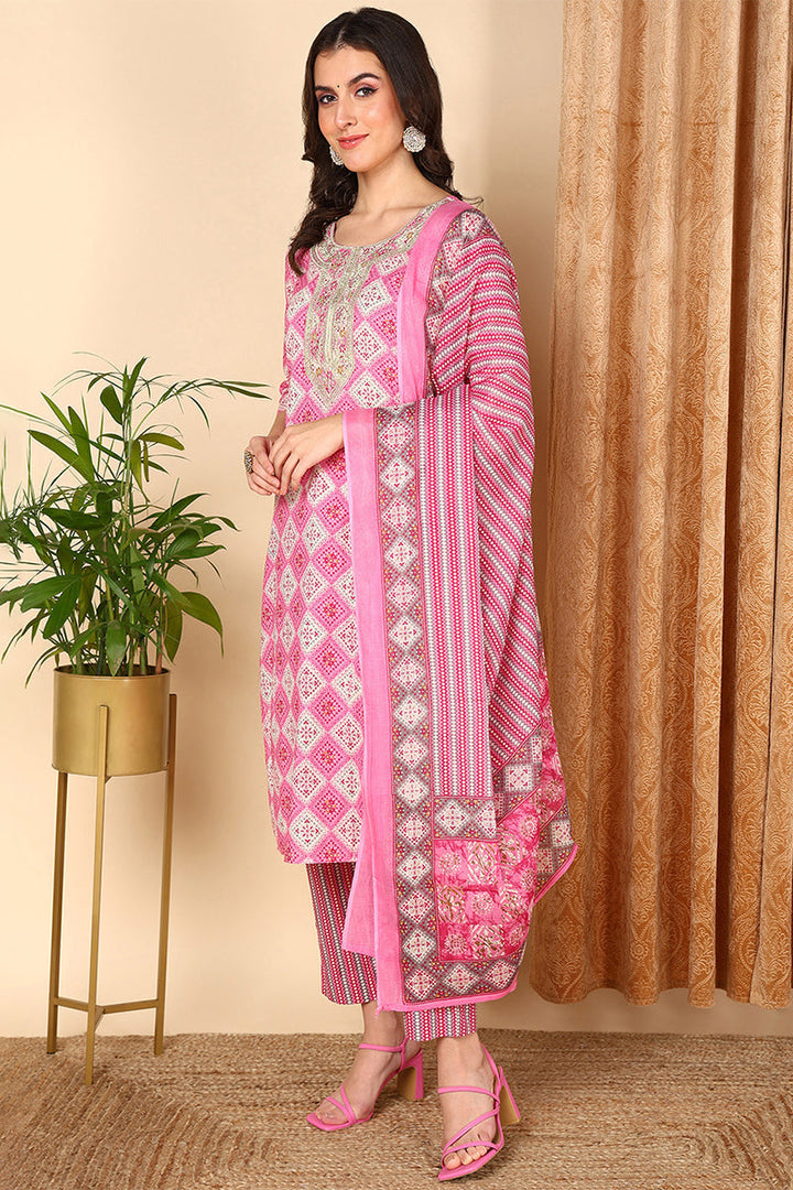 Pink Pure Cotton Geometric Printed Yoke Design Suit Set | SHOBITAM