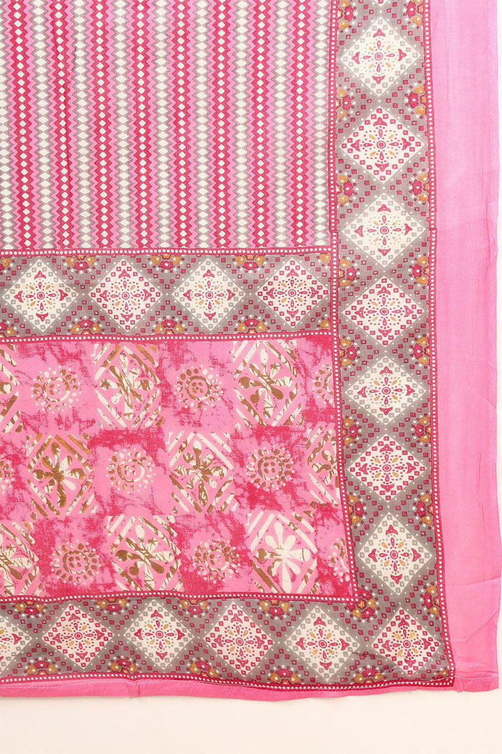 Pink Pure Cotton Geometric Printed Yoke Design Suit Set | SHOBITAM
