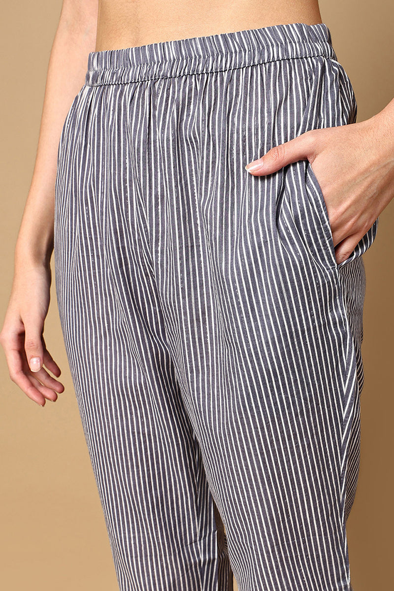 Grey Rayon Blend Geometric Printed A-Line Suit Set | SHOBITAM