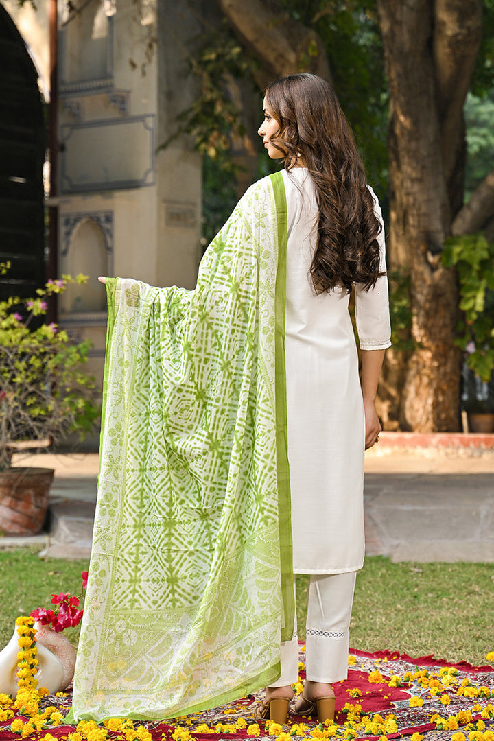 Green Rayon Blend Solid Embroidered Straight Suit Set | SHOBITAM