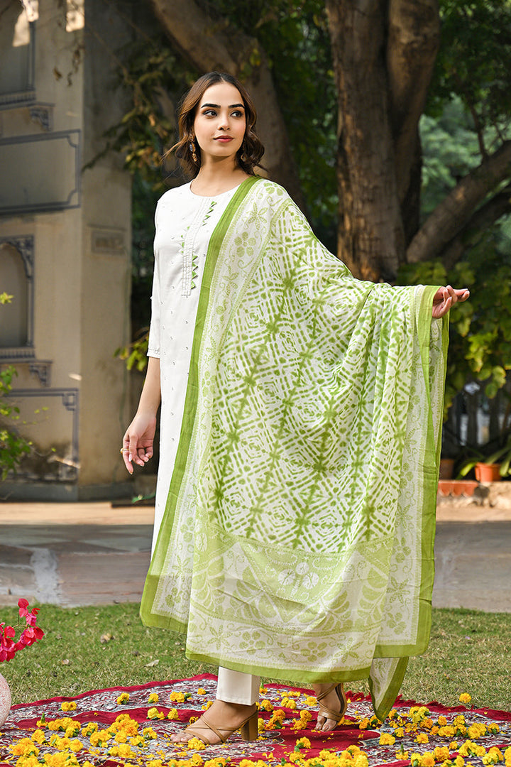 Green Rayon Blend Solid Embroidered Straight Suit Set | SHOBITAM