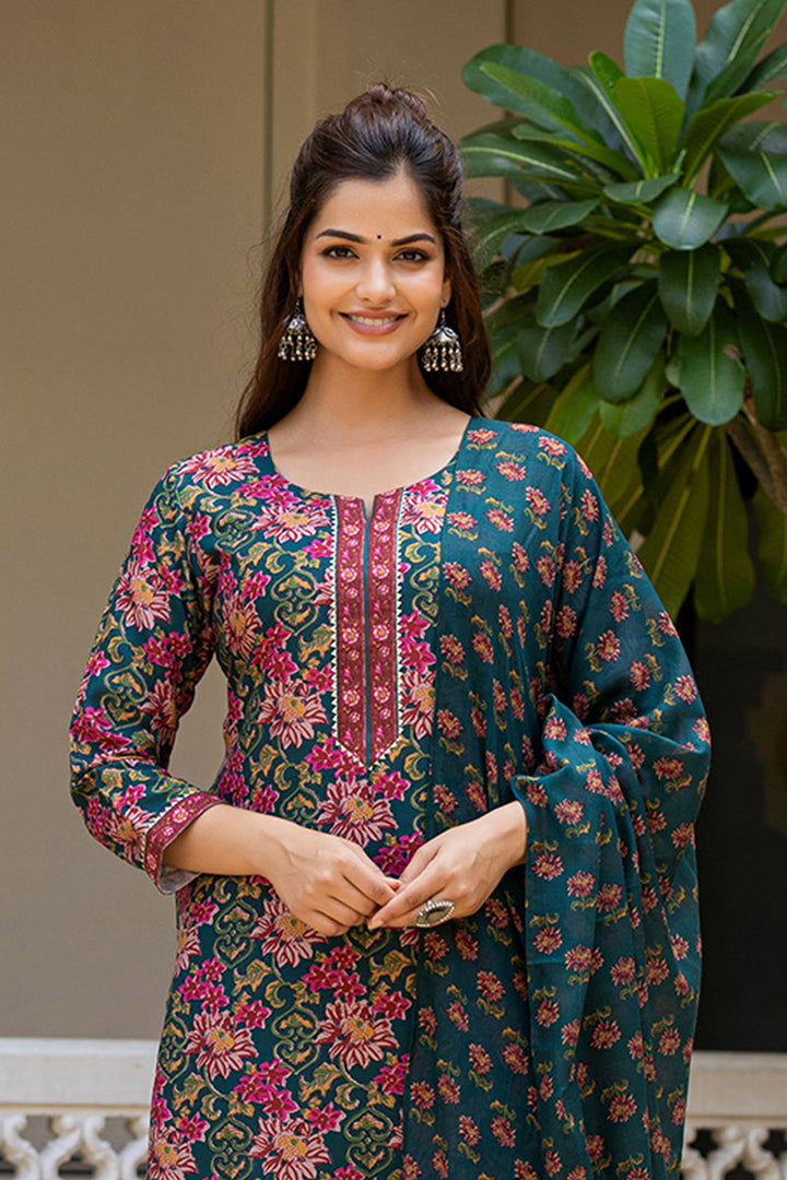 Green Rayon Blend Floral Printed Straight Suit Set With Trouser Bottom | SHOBITAM