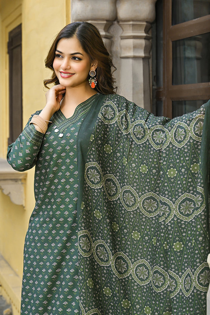 Green Cotton Blend Floral Printed Straight Suit Set | SHOBITAM