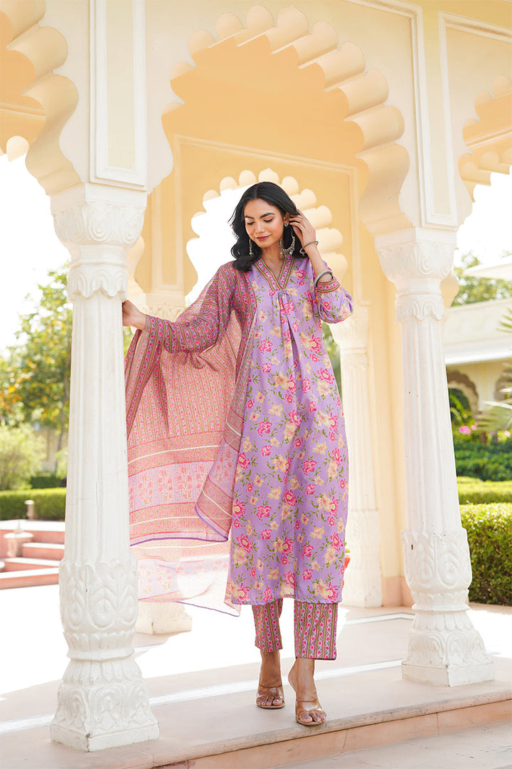 Purple Rayon Blend Floral Printed Straight Kurta Trousers With Dupatta | SHOBITAM