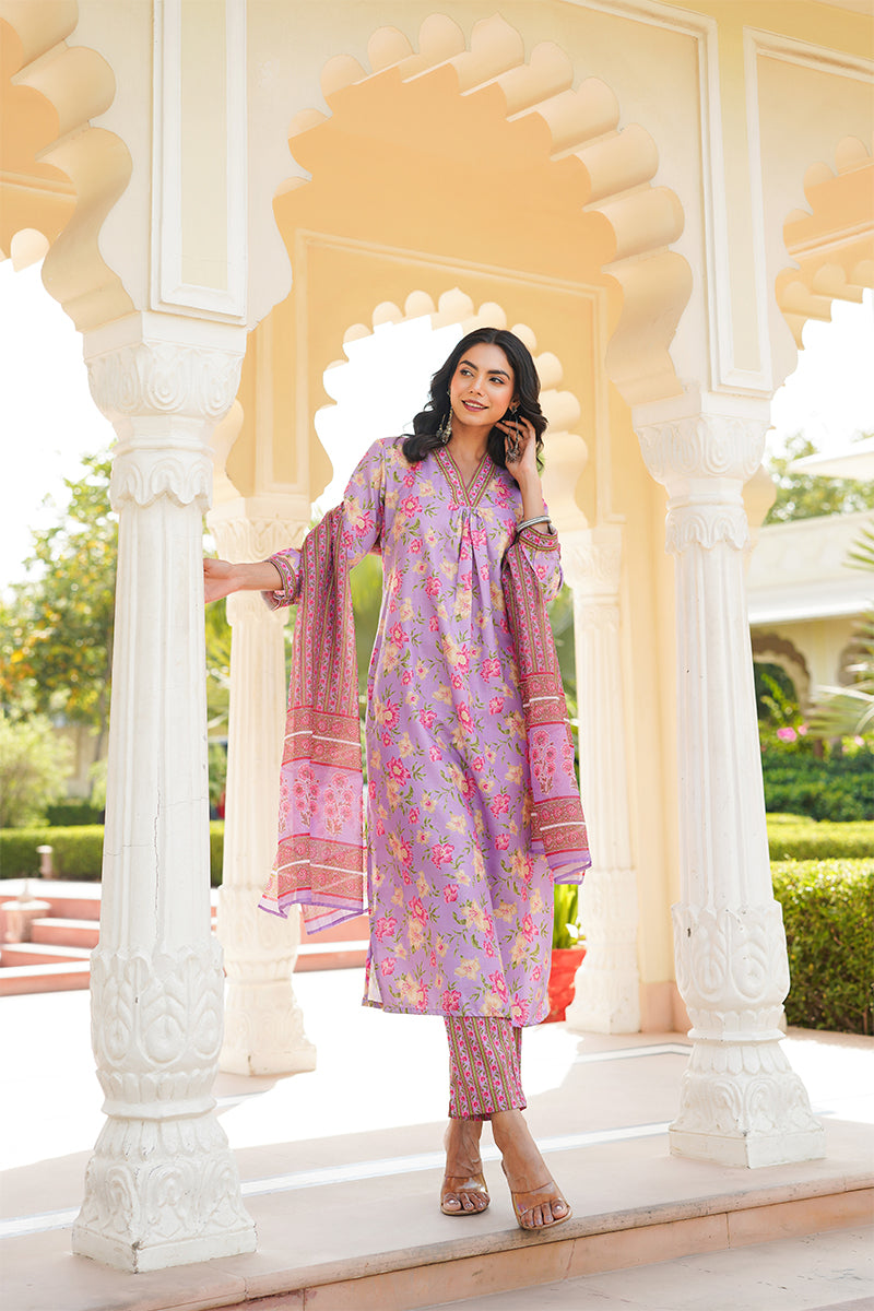 Purple Rayon Blend Floral Printed Straight Kurta Trousers With Dupatta | SHOBITAM