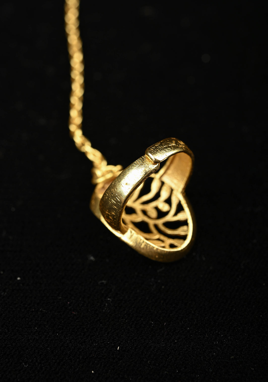 Hathphool Gold Tree of life Design Ring with  Bracelet With Pearls Strand