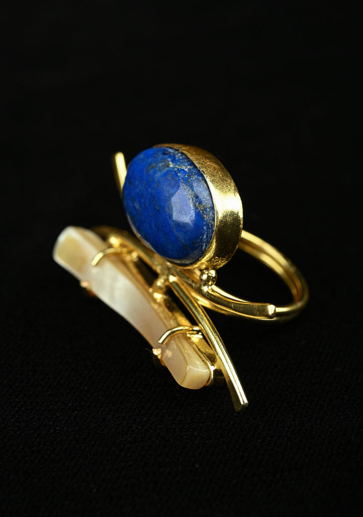 Monalisa Stone and Mother of Pearl Gemstone Ring with Gold Tone