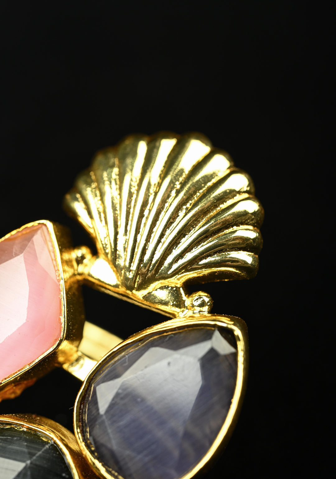 Artisan Monalisa Glass Ring - Rhombus, Teardrop, and Round Stones