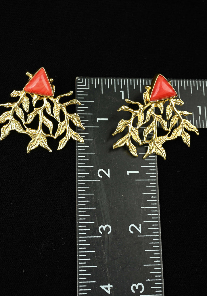 Stud Earring With Coral Triangular-Shaped Stone and Gold Leaf Design