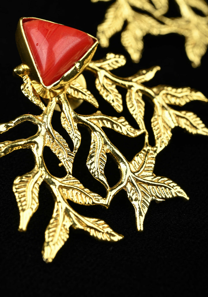 Stud Earring With Coral Triangular-Shaped Stone and Gold Leaf Design