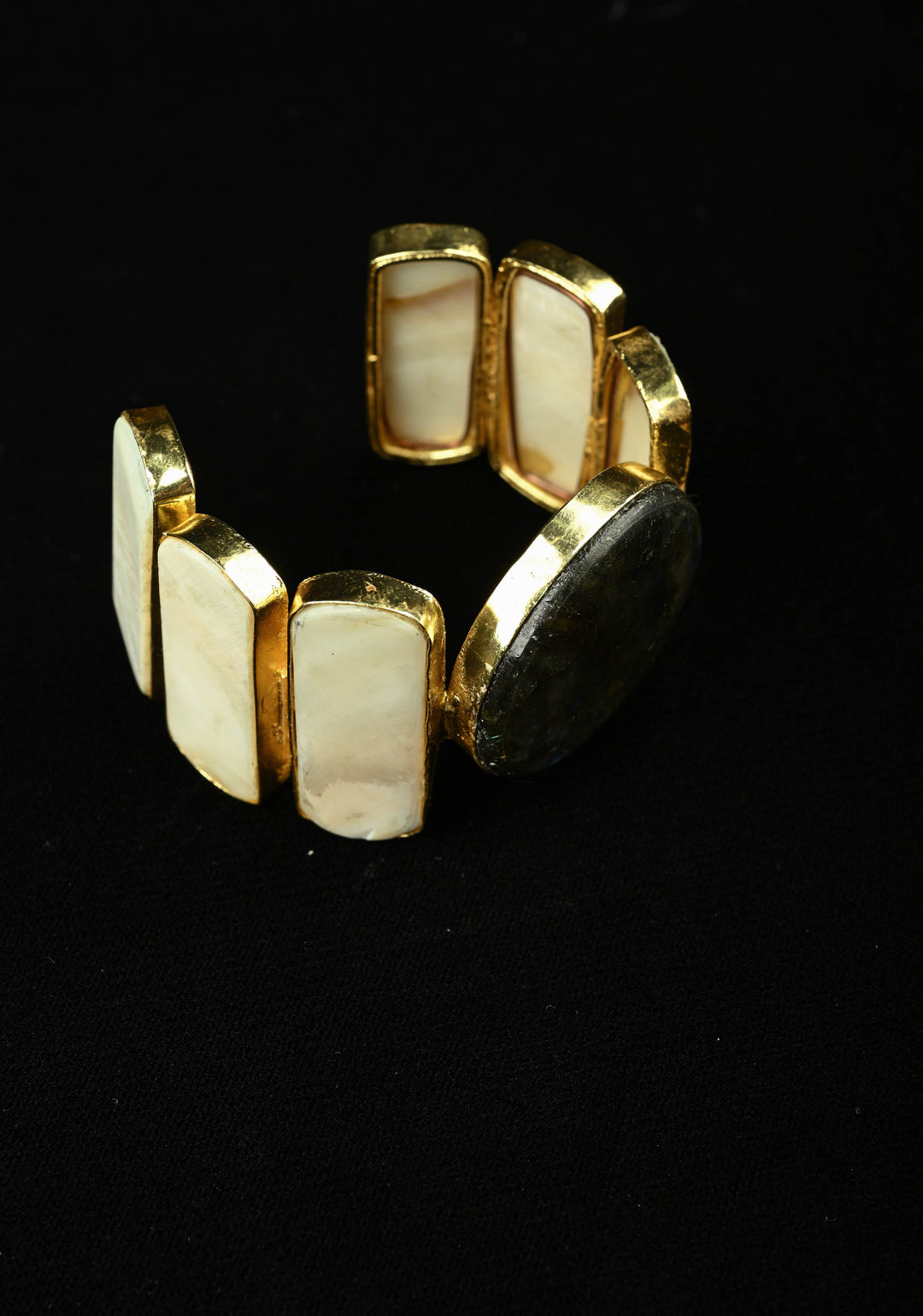 Labradorite and Mother of Pearls in Handcuff with Gold Tone