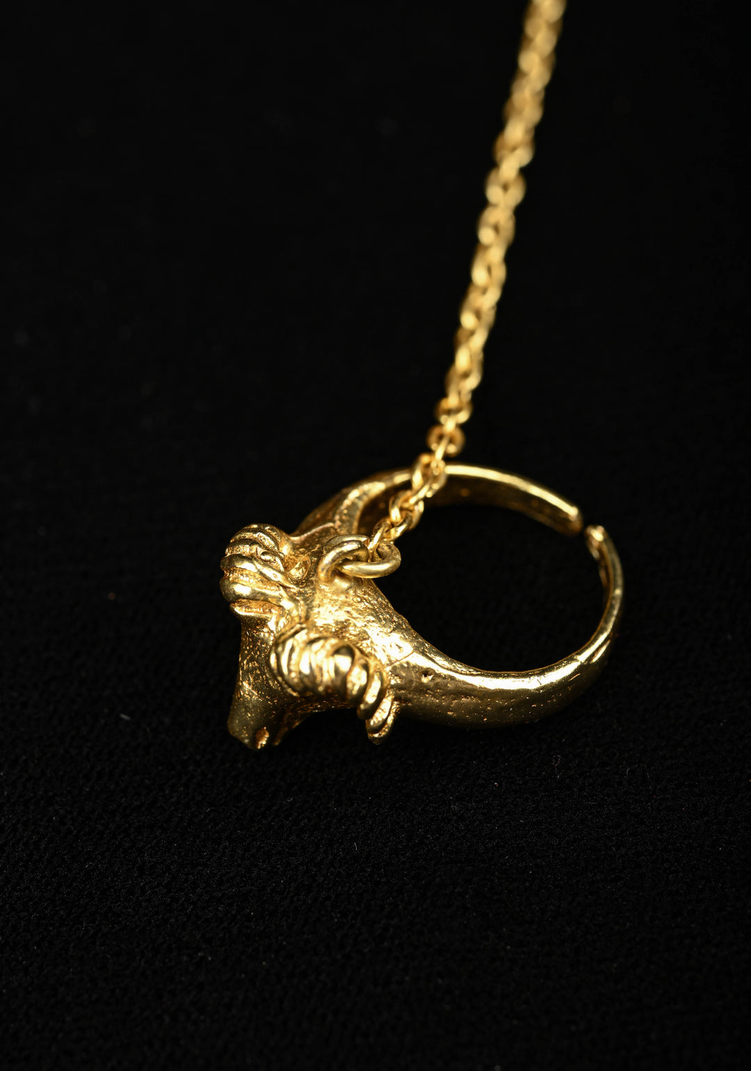 Haathphool Ring Bracelet With Pearls 2 Strand bracelet / Haathphool - 1 piece