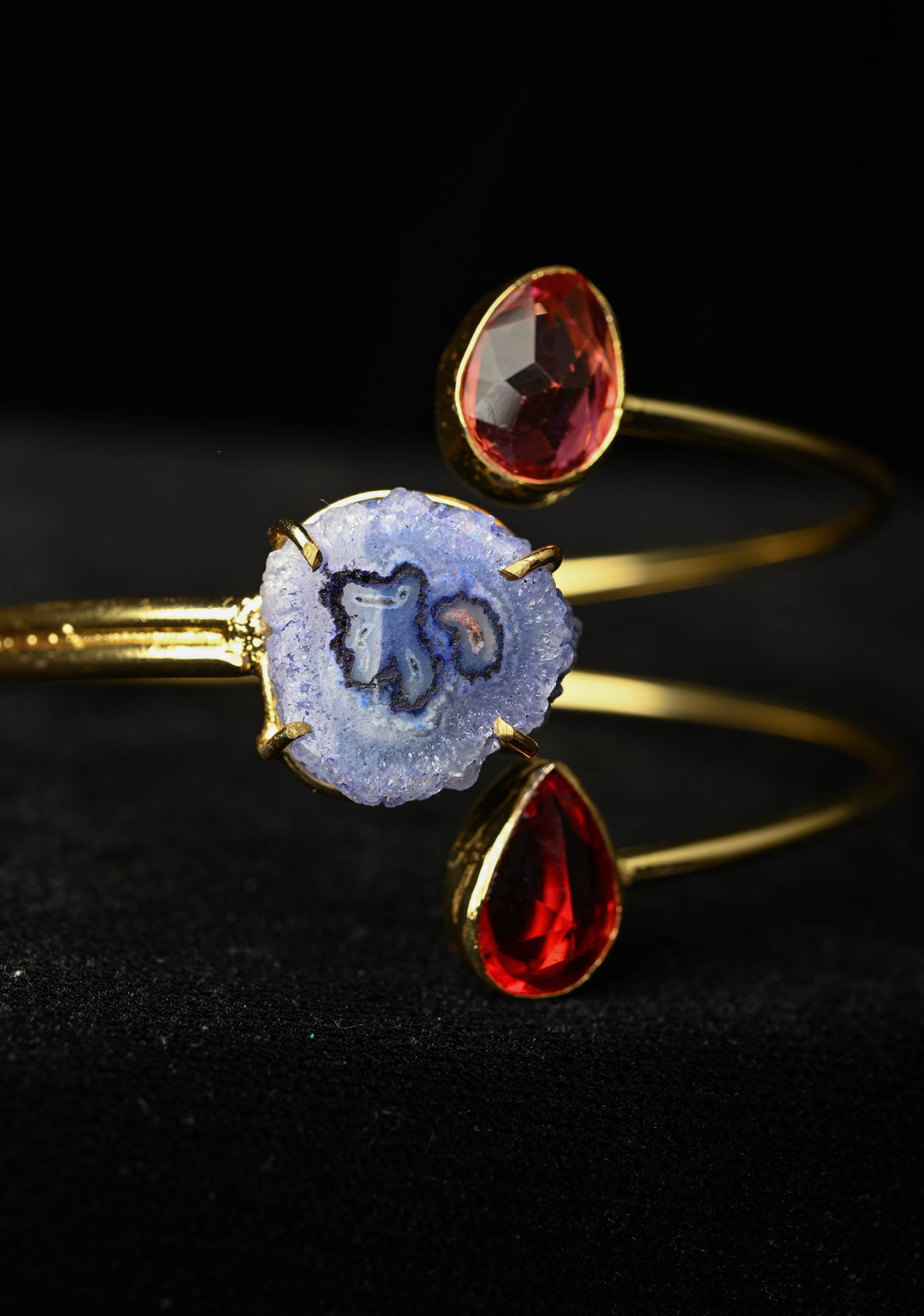 Agate with Monalisa Stones Adjustable Handcuff Bracelet in Gold tone