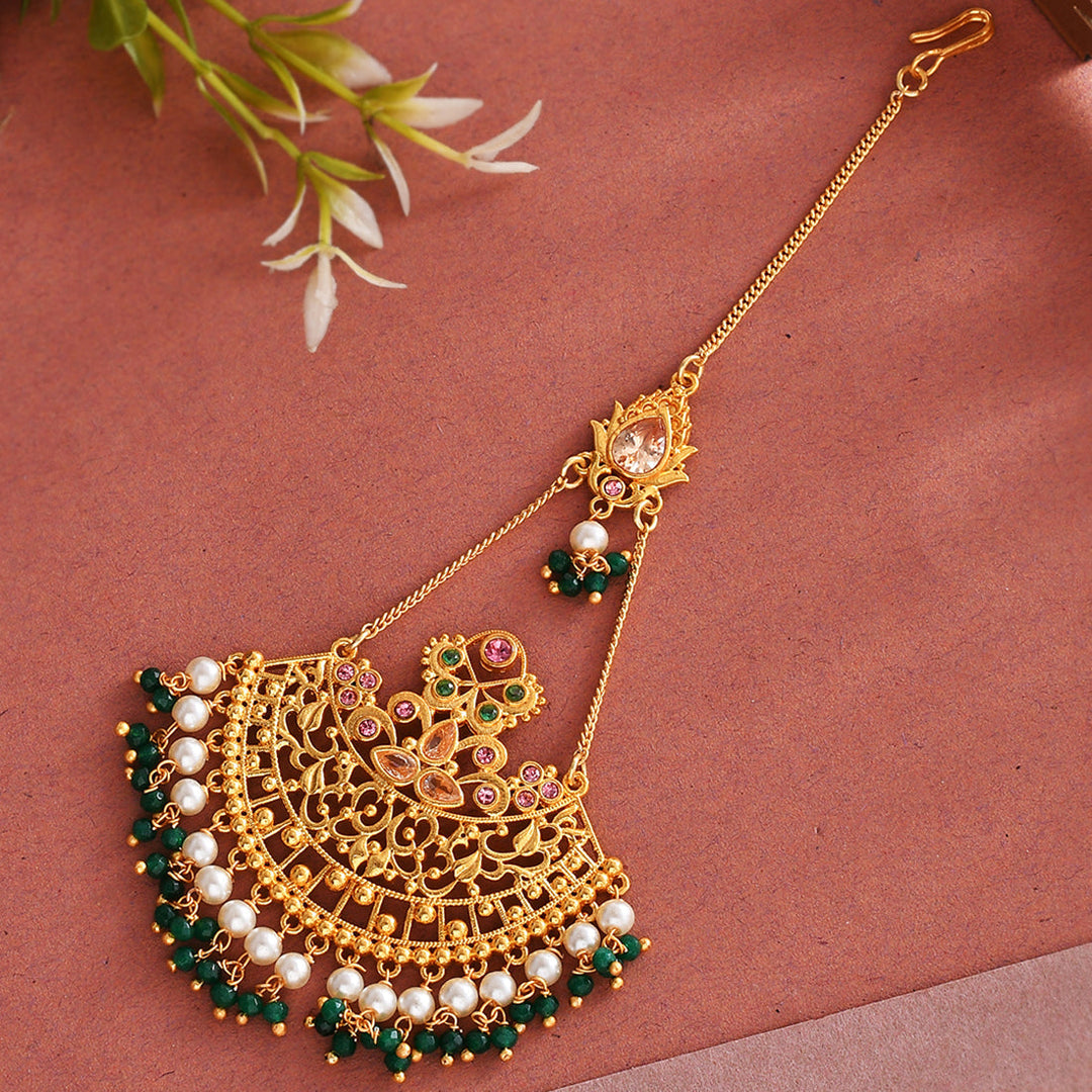 Abharan Ethnic White Pearls Maang Tika | SHOBITAM